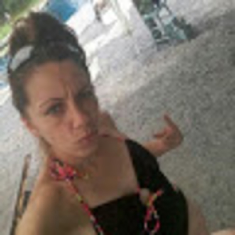 Meet your Posher, Mindie